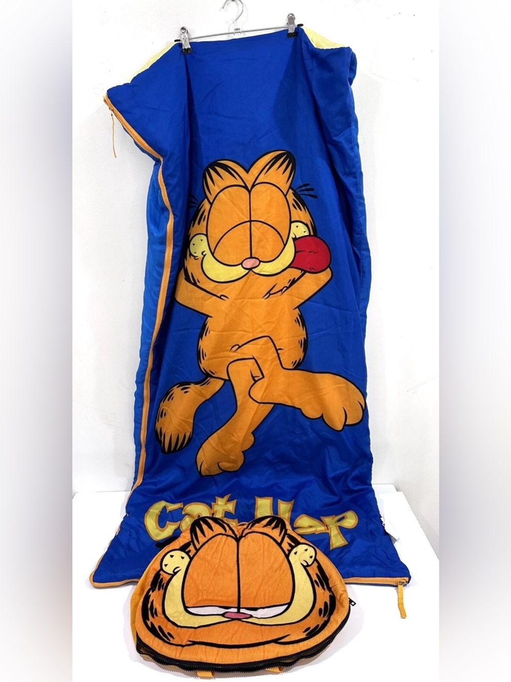 Vintage 1990s Jim Henson Garfield Cat Nap Child’s Sleeping Bag Carrying Backpack